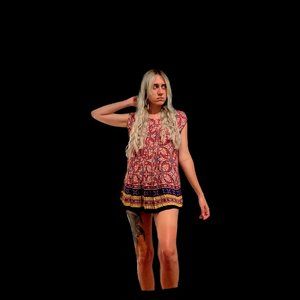 My D2 Size Small Pink Paisley Blouse - Feminine Chic in Every Detail!